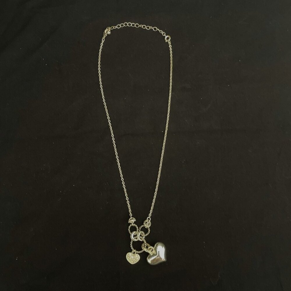 Nancy & Rise Heart‎ Pendant Necklace Puffy 11" Silver Tone Metal Marked NR